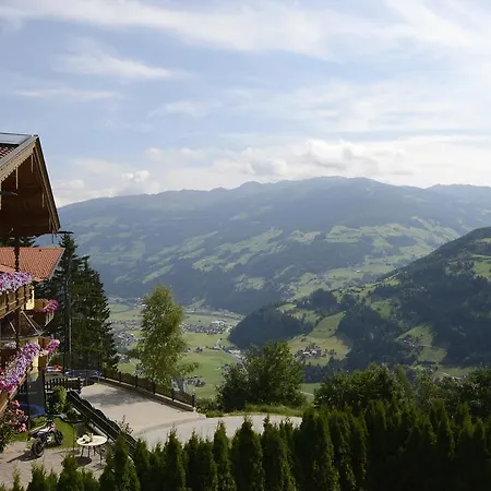 Bergzauber By Piaunddirk Tatil Evi Hippach